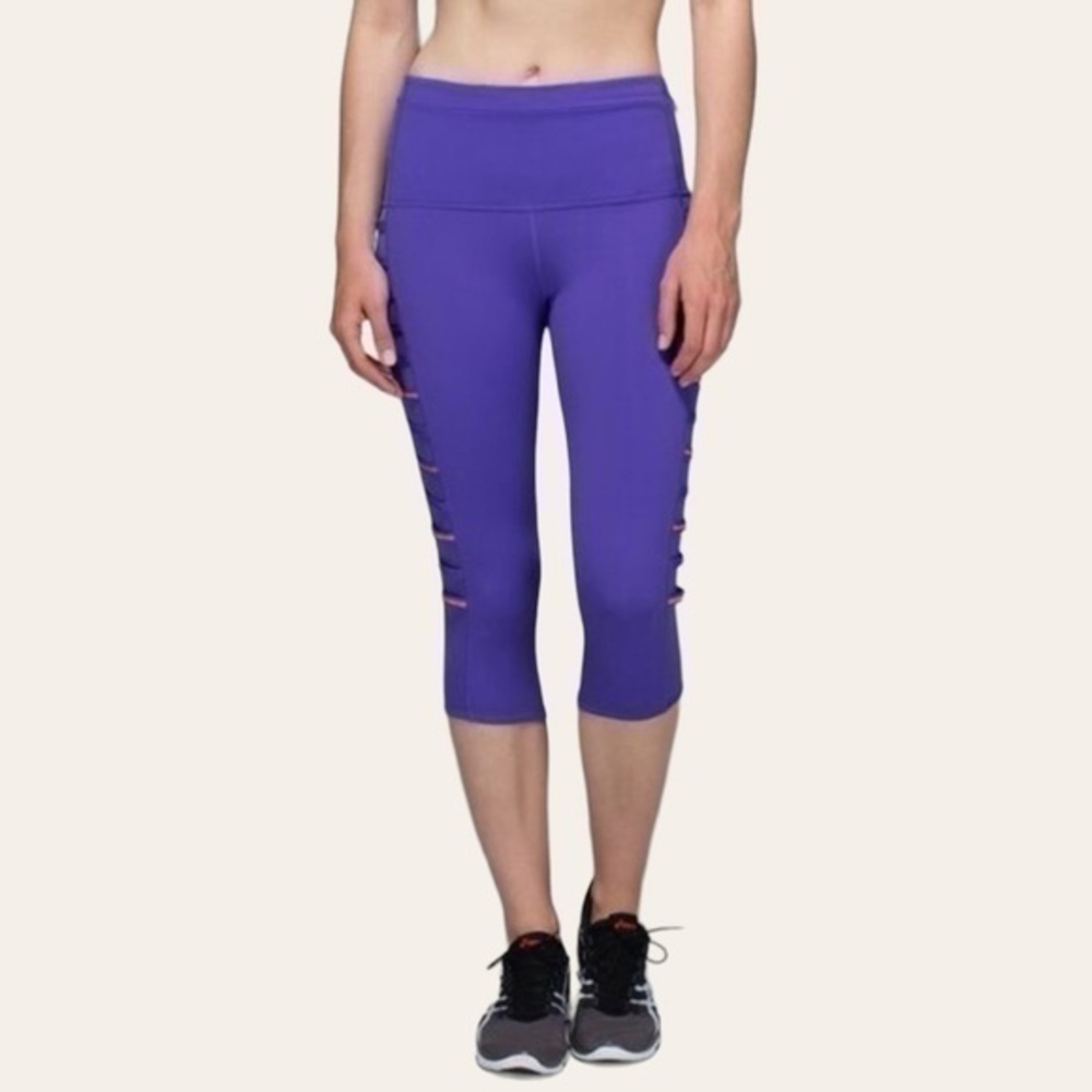 Lululemon Breezy Crop ✨